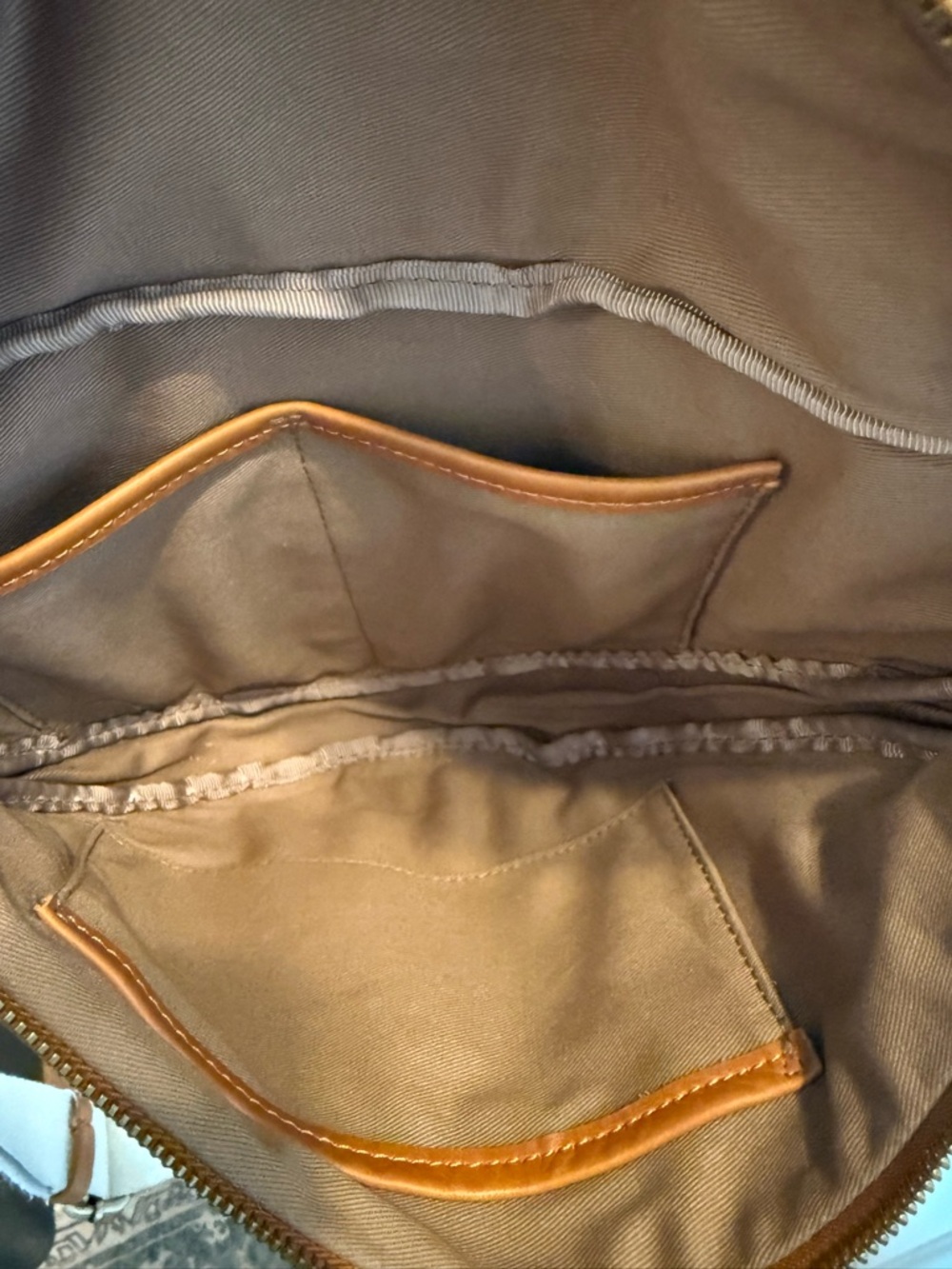 Andar Tatum Sling Bum bag - Picture 4 of 10